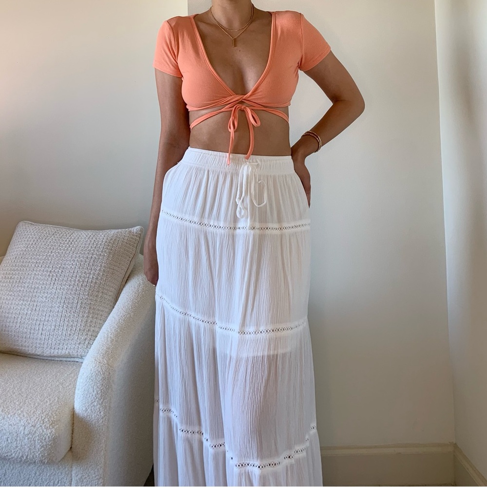 White Fox Boutique Crop Top